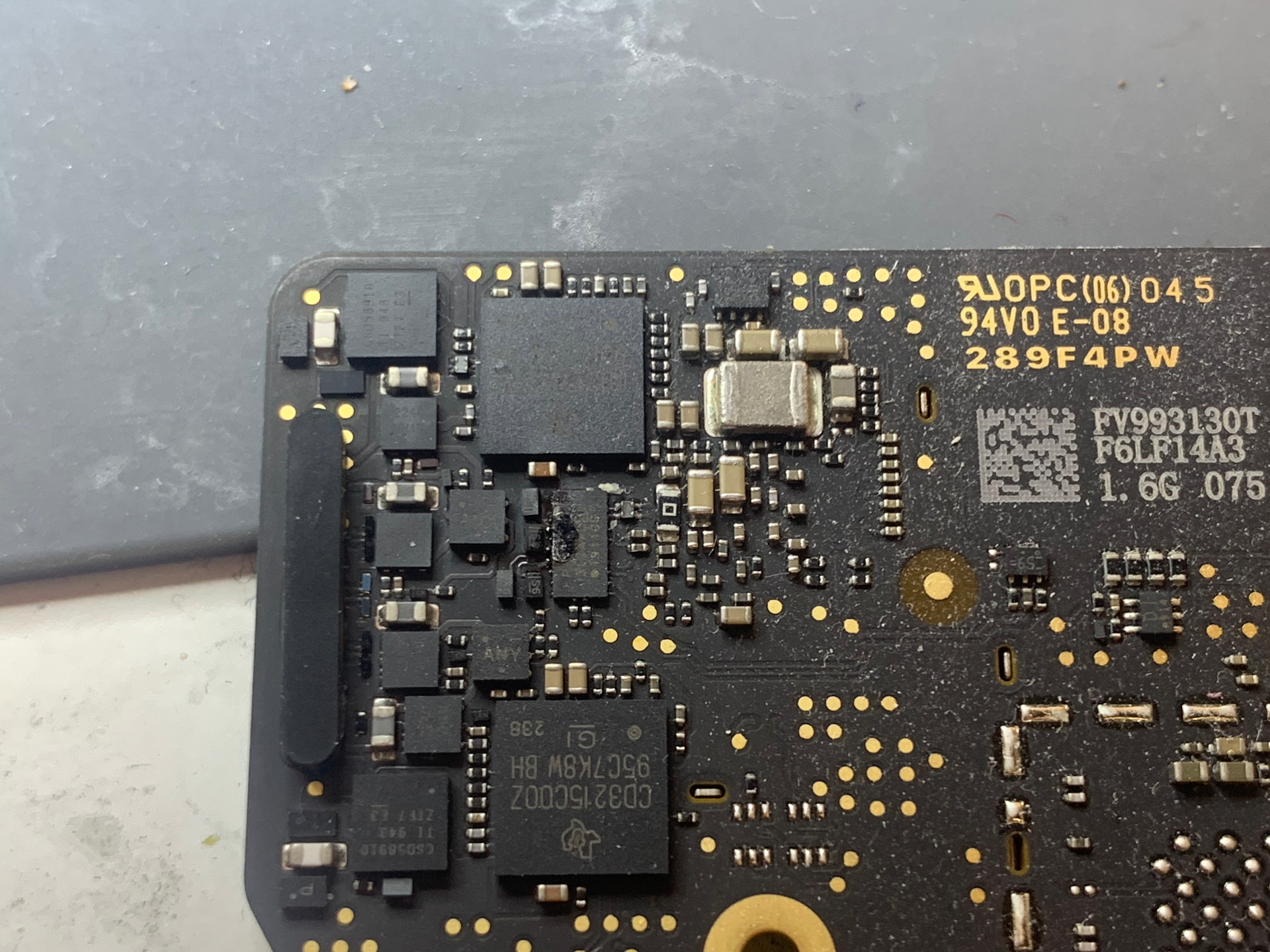 5V Dead, No Boot - MacBook Air 13